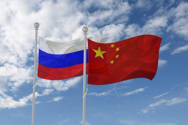 Власти Китая подчеркнули важность развития отношений с Россией