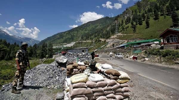 Дроны-камикадзе впервые применены против Индии в спорном регионе Кашмир