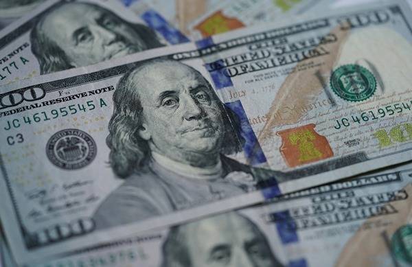 Мосбиржа в сентябре запустит торги иностранными акциями в валюте