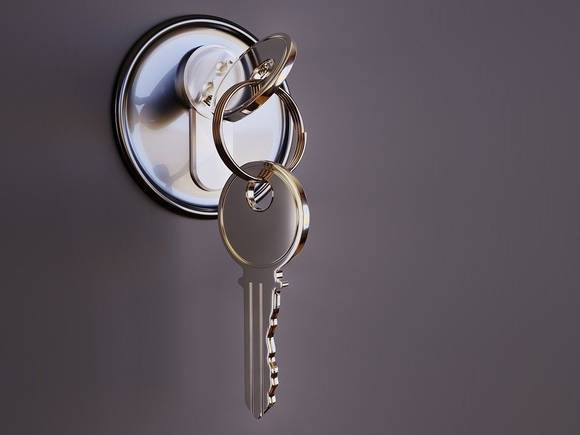 За 10 лет в Москве больше 20 тыс. обманутых дольщиков получили ключи от своих квартир