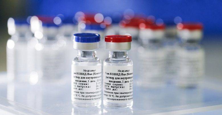 Германия отказалась считать вакцинированными привитых "Спутником V"