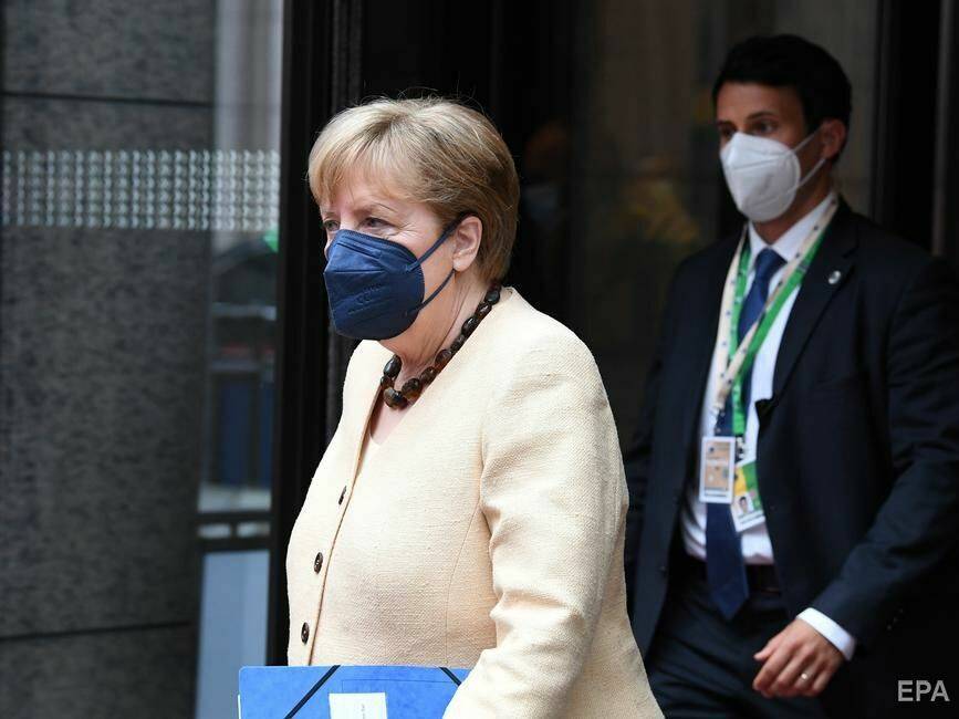 Меркель хочет закрыть британцам въезд в ЕС из-за распространения "индийского" штамма коронавируса – СМИ