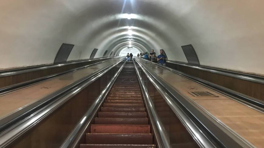 Движение на Филевской ветке московского метро восстановлено после подтопления