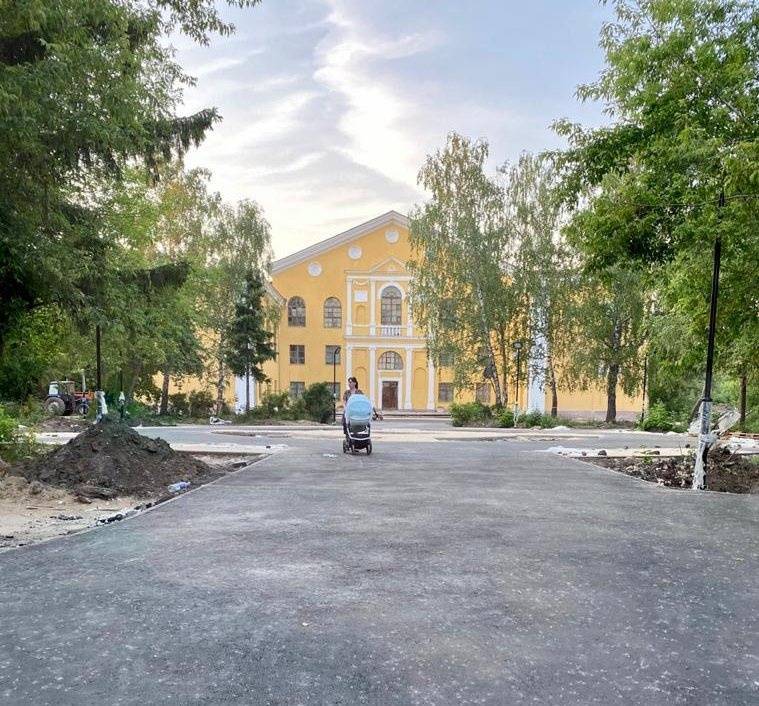 Благоустройство сквера на улице Премудрова в Нижнем Новгороде выполнено на 75%