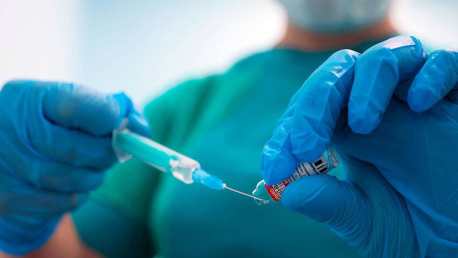 Еще четыре региона России объявили обязательную вакцинацию