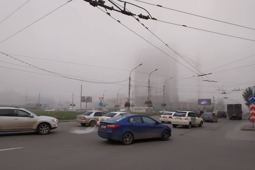 Новосибирск накрыл густой туман утром 29 июня