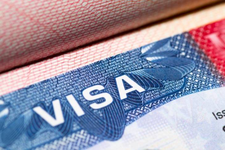 С августа США перестанут выдавать россиянам американские визы