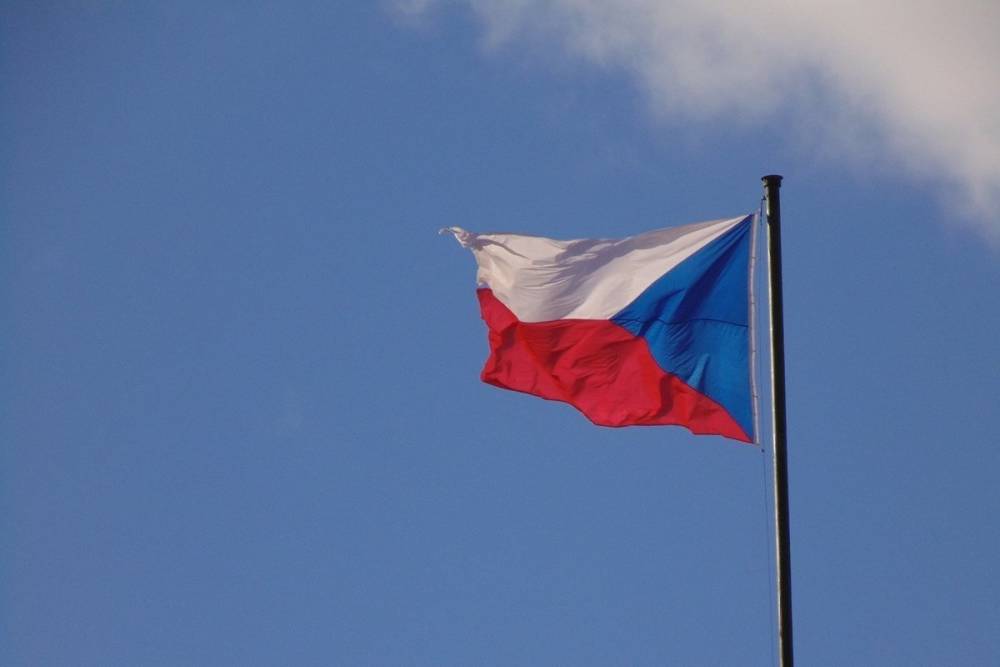 МИД Чехии: российское посольство законно занимает территорию в Праге