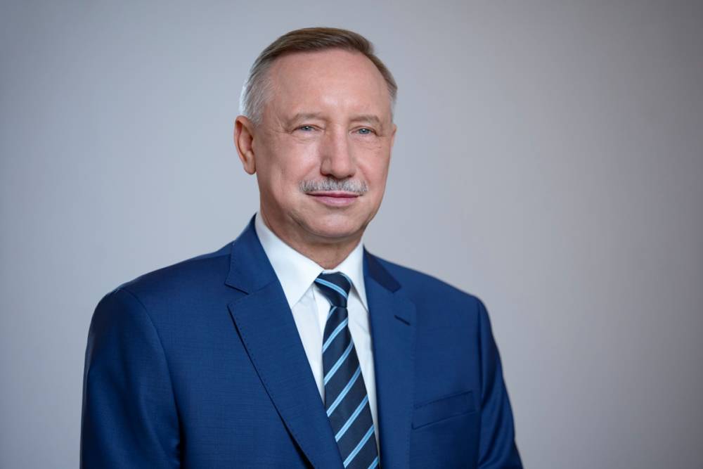 Губернатор Петербурга Александр Беглов повторно привился от коронавируса COVID-19