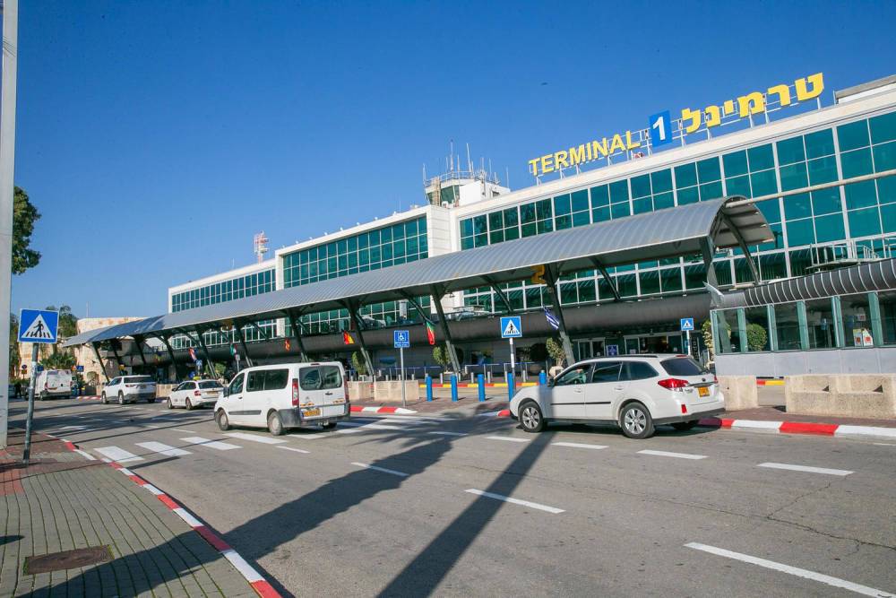 Министерство транспорта: пассажиры из опасных стран будут прибывать в Терминал 1