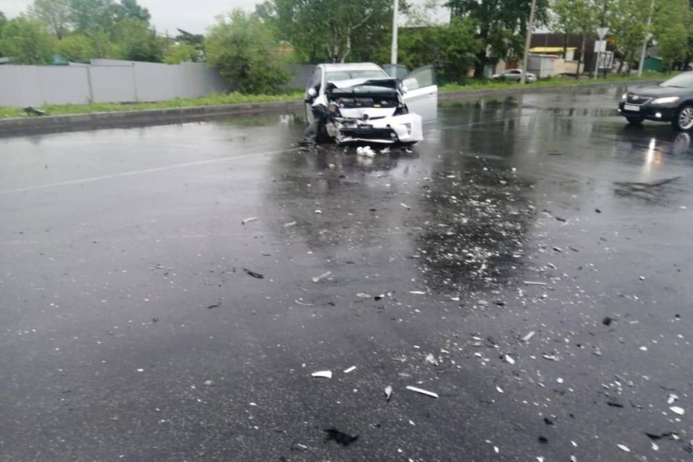 В Хабаровске водитель выехал на «встречку» и устроил смертельное ДТП
