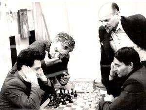 Чемпион мира по шахматам восхвалил Сталина и разругал Горбачева