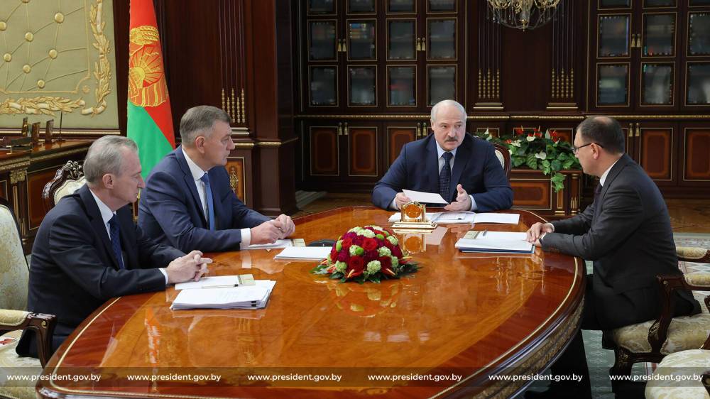 Зачем Лукашенко анонсировал строительство второй АЭС
