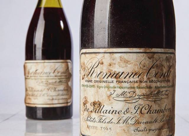 На аукционе в Нью-Йорке бутылку вина продали за $558 тысяч