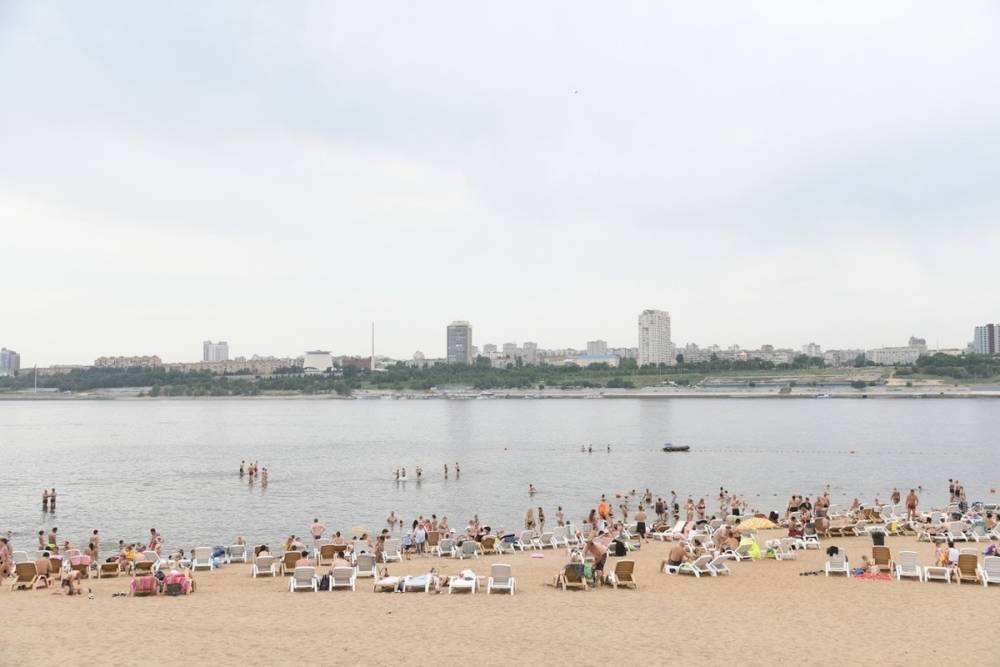 На юге Волгограда к июлю откроется пляж на 150 мест