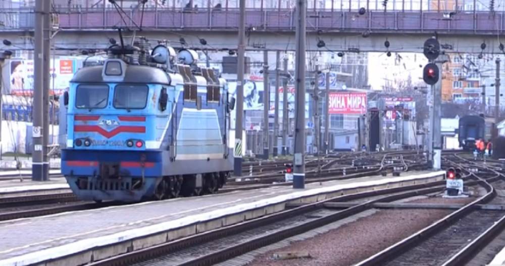 Молодой нацгвардеец бросился под поезд Одесса-Харьков: известна причина рокового поступка