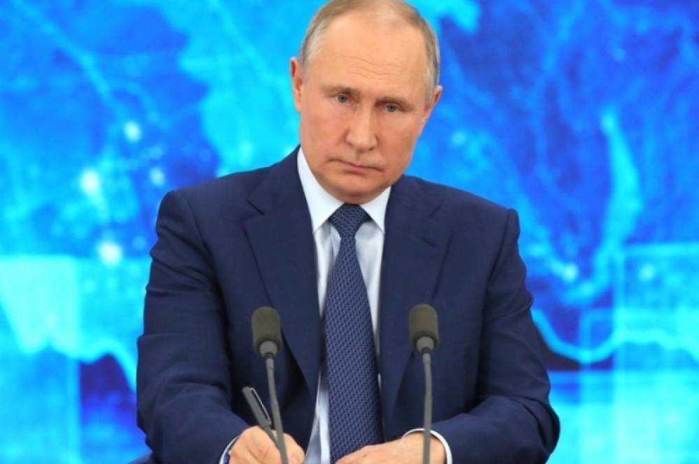 Путин заявил, что предотвратить развитие пандемии можно только вакцинацией