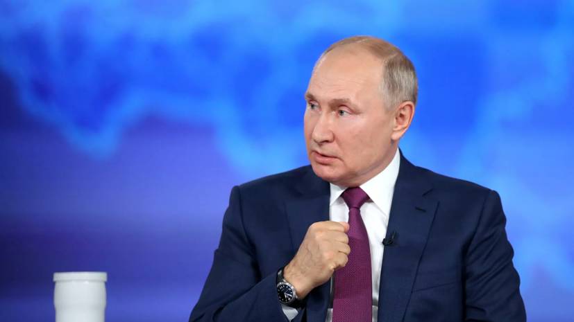 Путин назвал провокацией инцидент с британским эсминцем в Чёрном море