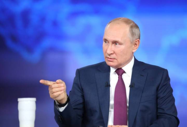 Владимир Путин раскрыл планы работы с иностранными цифровыми платформами