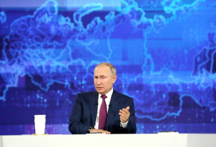 Владимир Путин: К 2024 году больше половины региональных трасс приведут в нормативное состояние