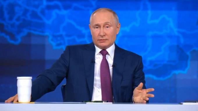 Путин заявил, что Госдума седьмого созыва работала на должном уровне