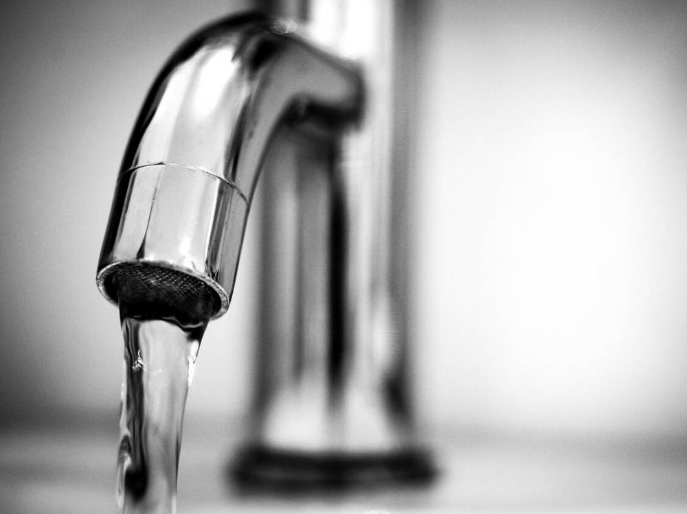 Кабмин Украины предложил принять государственную программу "Питьевая вода"