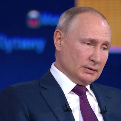 Путин потребовал наказать тех, кто запугивает участников "Прямой линии"