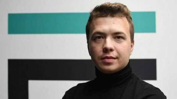 “Сдал соратник”: белорусские пропагандисты обнародовали новые кадры допроса Протасевича