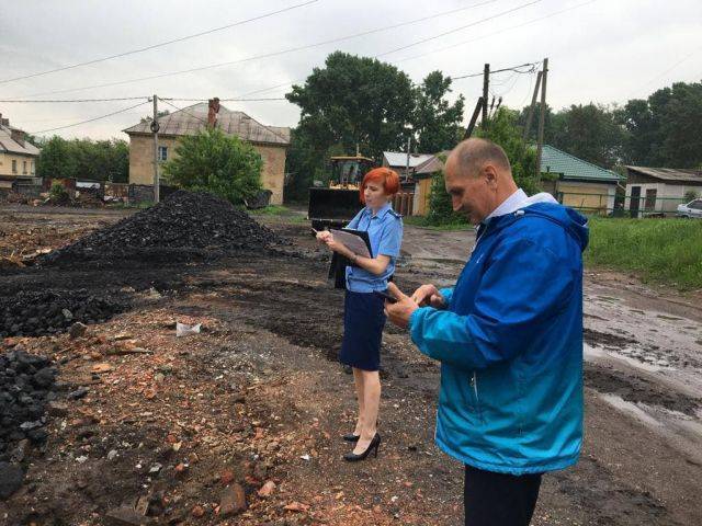 В Кузбассе прокуратура заинтересовалась свалкой угля на месте сноса жилого дома