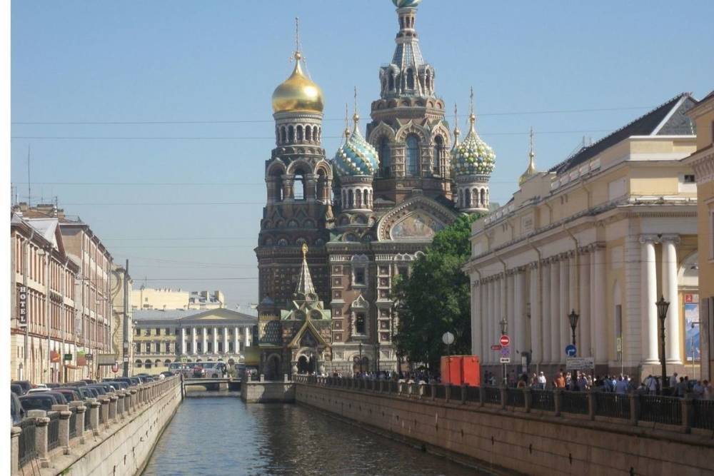 В пятницу Петербург попрощается с безоблачной погодой