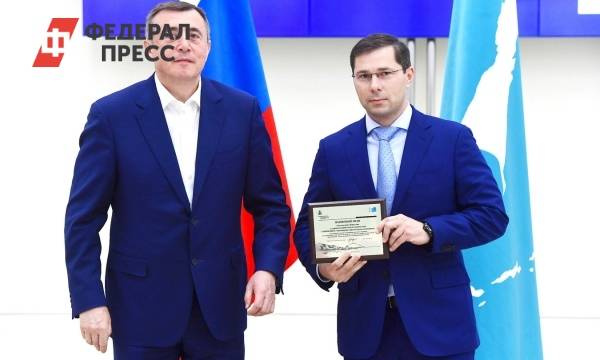 Губернатор Лимаренко наградил крупнейшего подрядчика обслуживания проектов «Сахалин-1» и «Сахалин-2» - компанию «СМНМ-ВИКО»