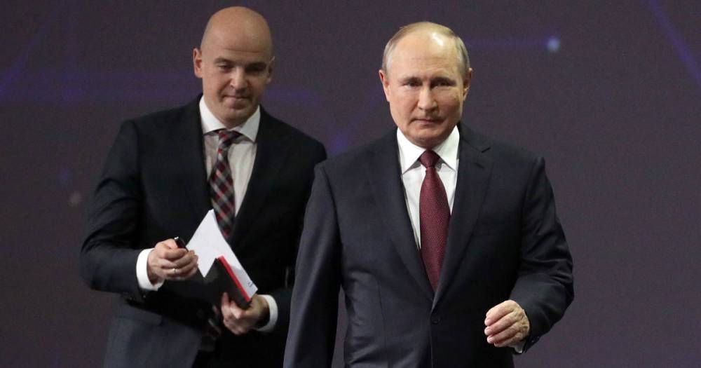 Путин: Завершена укладка первой нитки "Северного потока - 2"
