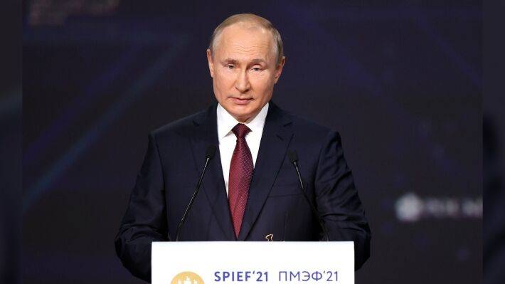 Выступление Владимира Путина на ПМЭФ-2021: самое важное
