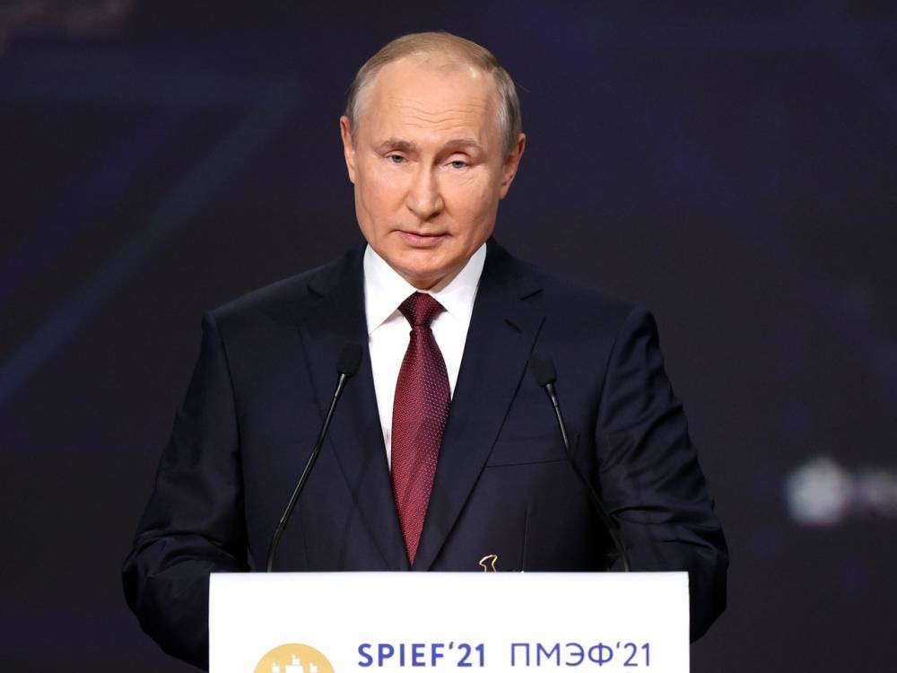 Путин: Украина сама виновата, что получает за транзит газа всего $1,5 млрд