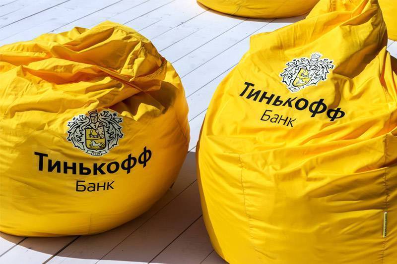 Тинькофф Банк станет совладельцем Санкт-Петербургской биржи