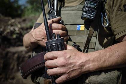 Украина стянула военную технику к линии разграничения в Донбассе