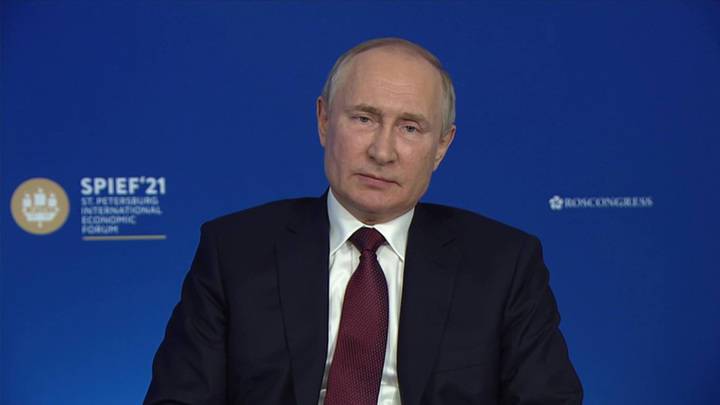 Новости на "России 24". Путин: Китай и Индия смогут разрешить противоречия