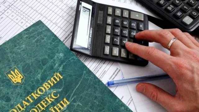 Налоговой Кировоградской области руководит мутный экс-контролер ГНС, у которого вся недвижимость и авто записаны на родню