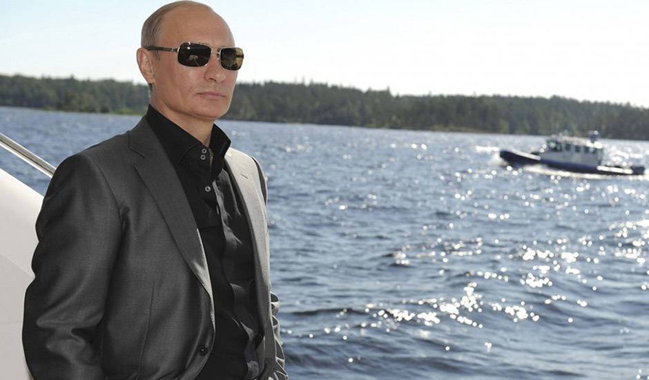 Владимир Путин обозначил срок снятия ограничений на выезд за границу