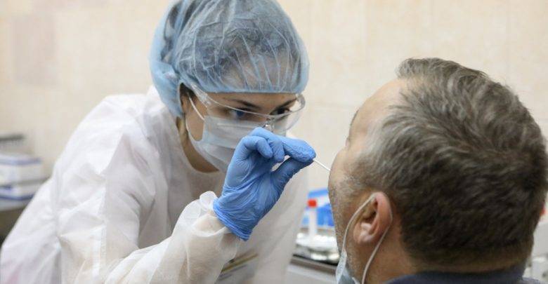 В России выявили более девяти тысяч случаев коронавируса за сутки