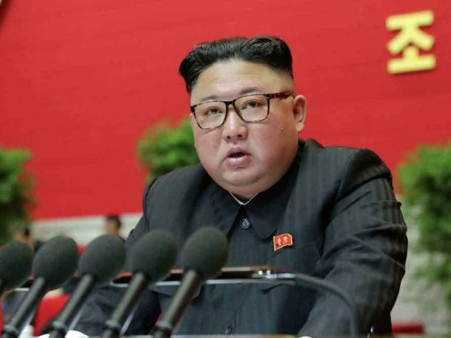Ким Чен Ын появлением на публике развеял слухи о болезни