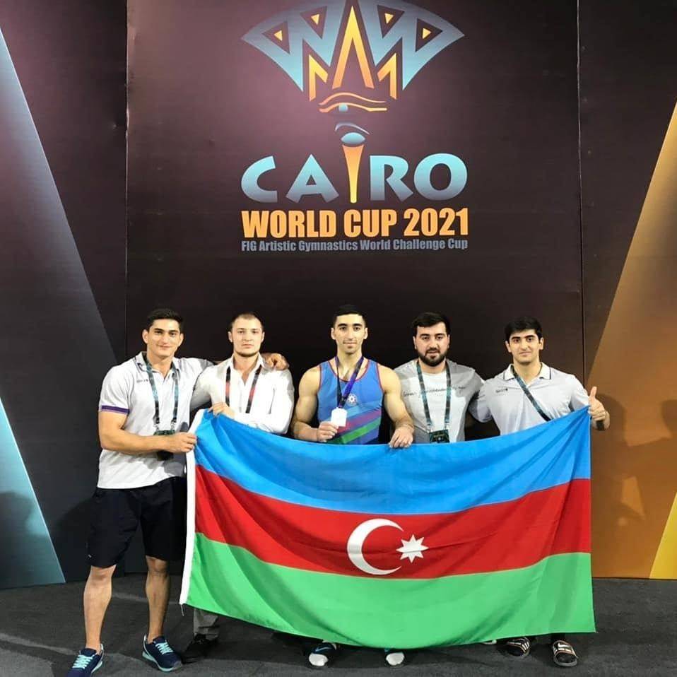 Азербайджанский гимнаст завоевал серебряную медаль на Кубке мира в Каире (ФОТО)