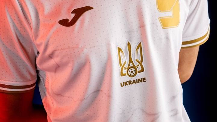 Обманка: Захарова и Пушков прокомментировали форму сборной Украины