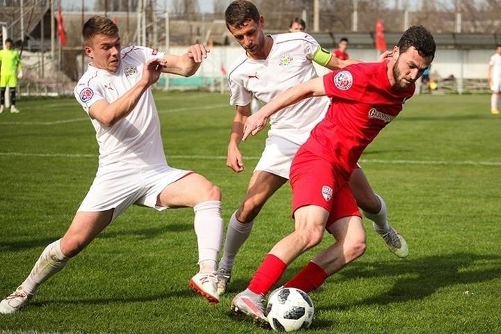 Футбол в Крыму: Гвардеец может остаться без медалей