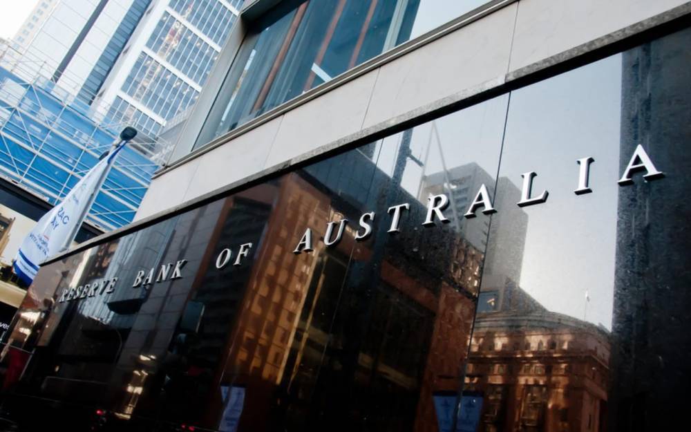 Власти Австралии обвинили один из крупнейших банков страны в отмывании денег