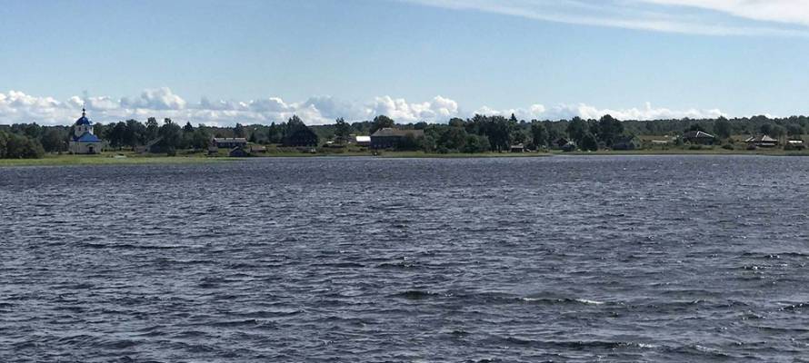 Жители Заонежья потребовали от главы Карелии возобновления социальных рейсов водного транспорта на Онежском озере