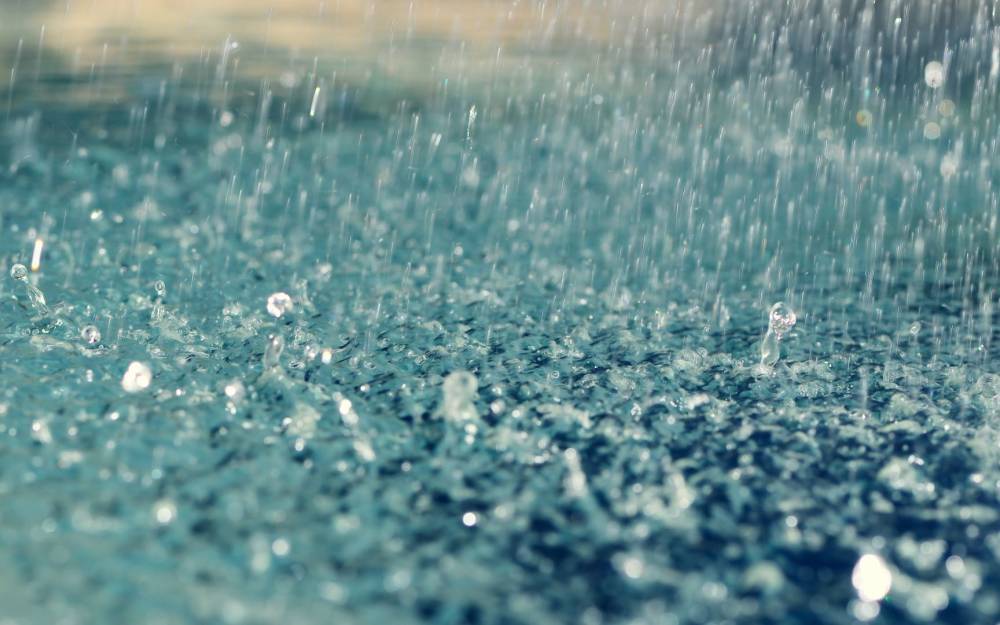 Синоптики предупредили о проливных дождях и граде в ряде районов Азербайджана