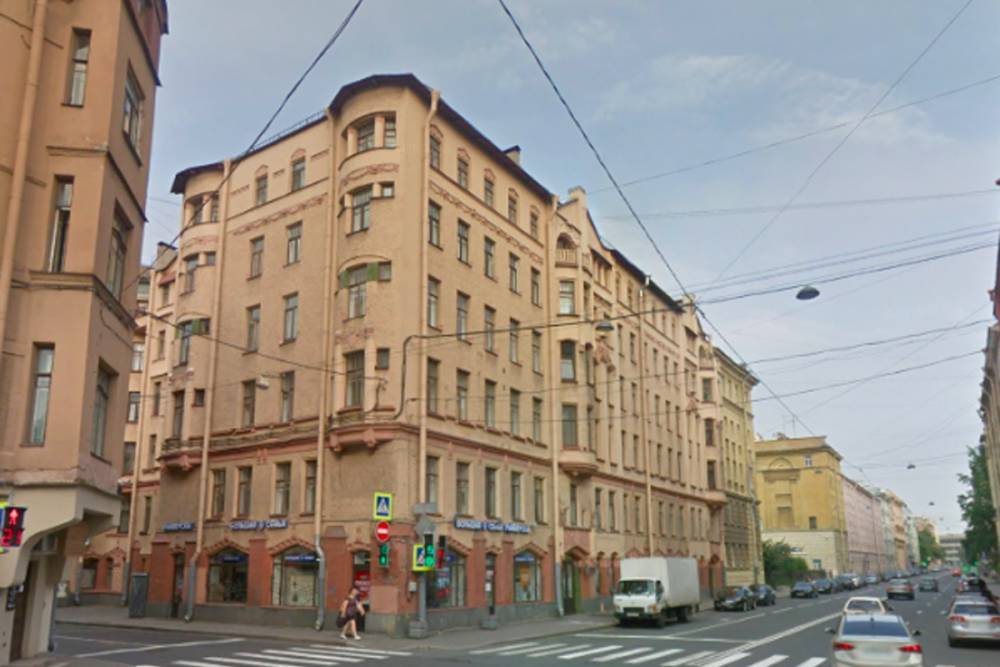 Петербургскую компанию оштрафовали на 100 тыс. за ремонт в историческом здании