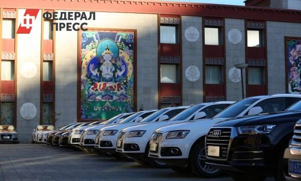 Самое дорогое парковочное место в мире: сравниваем с ценами на квартиры в Москве