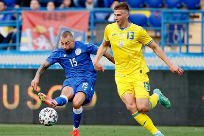 Сборная Украины выиграла первый матч в форме с изображением Крыма